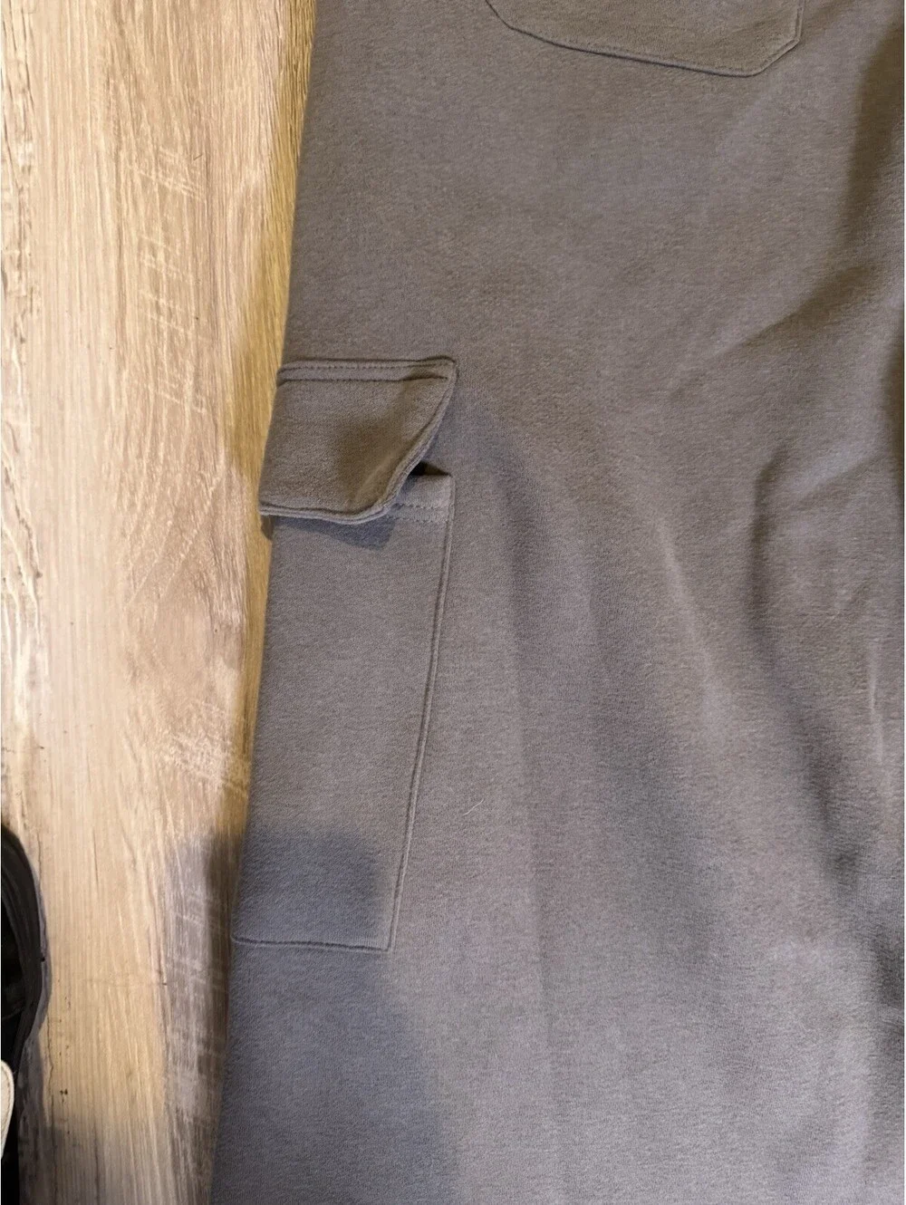 Fashion Nova Mens XL Charcoal Gray GOAT Wide Leg Cargo Sweatpants Fleece Raw Hem